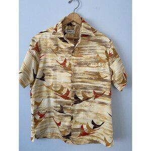Vintage Tori Richard Men's Aloha Shirt, Novelty Print Shirt, Hawaiian Shirt, S/M